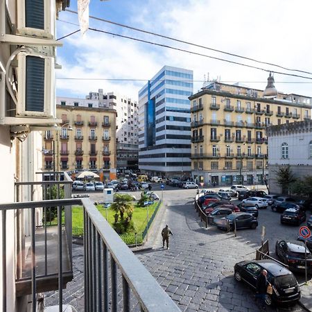 Appartement Palazzo Pepe à Naples Extérieur photo