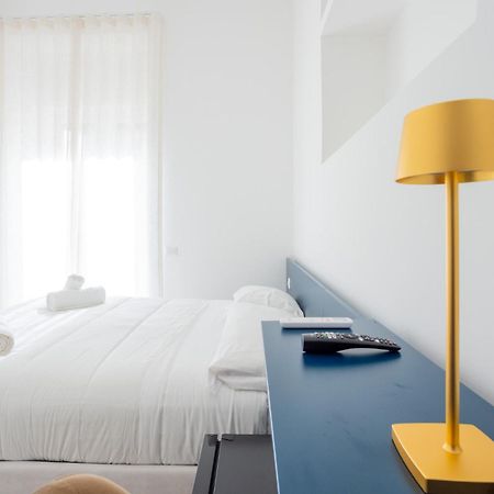 Appartement Palazzo Pepe à Naples Extérieur photo