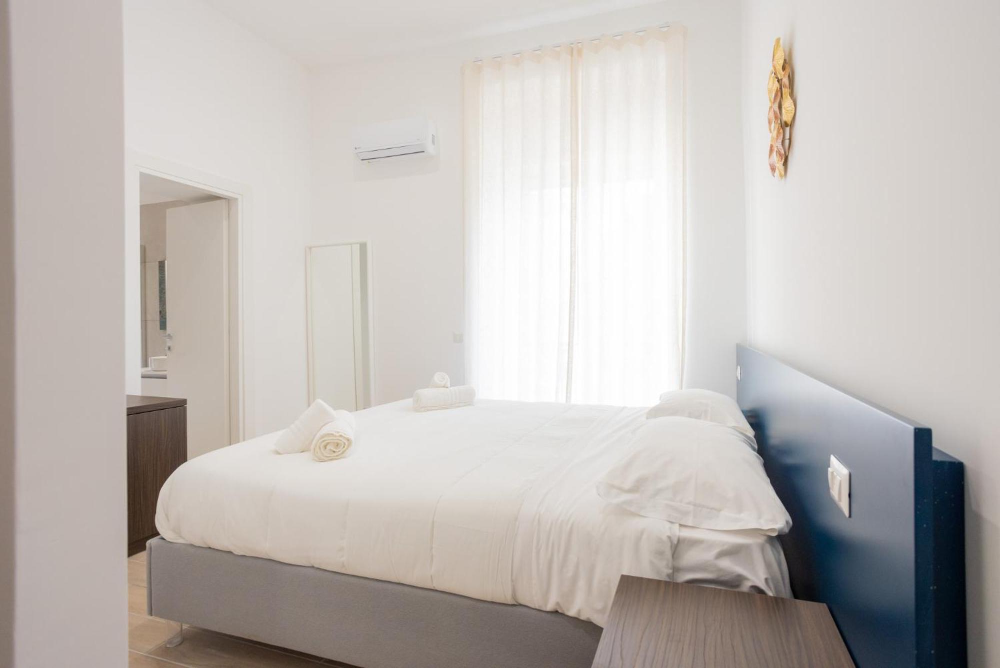 Appartement Palazzo Pepe à Naples Extérieur photo