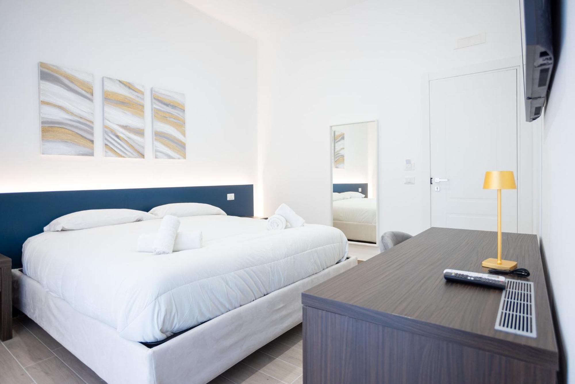 Appartement Palazzo Pepe à Naples Extérieur photo