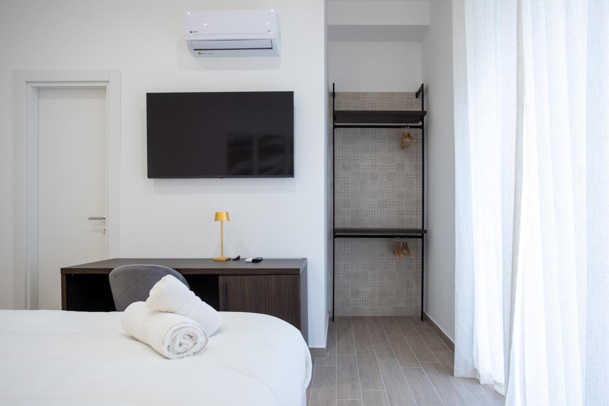 Appartement Palazzo Pepe à Naples Extérieur photo